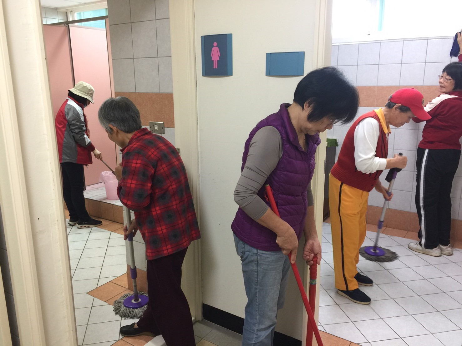 公共廁所清潔(南勢里)
