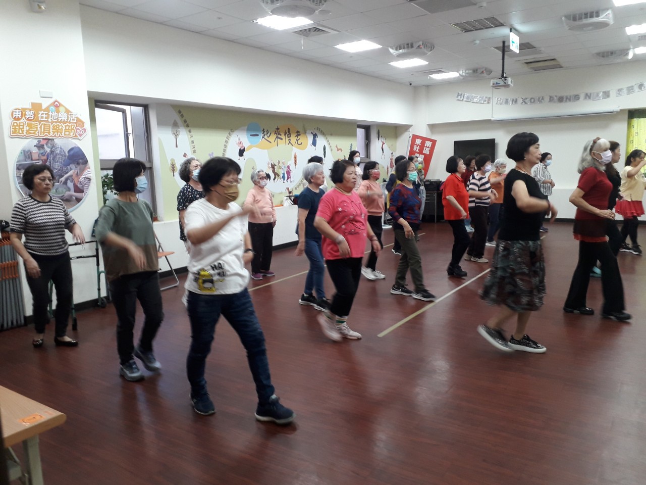 東南社區據點-帶動唱跳教學3花絮